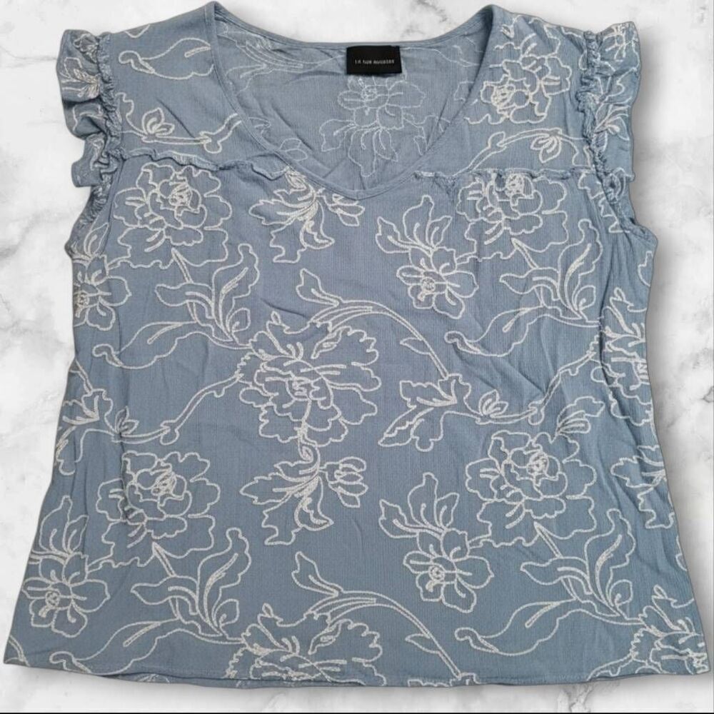 Liv Los Angeles Blue Embroidered Short Sleeve Shirt Size Medium